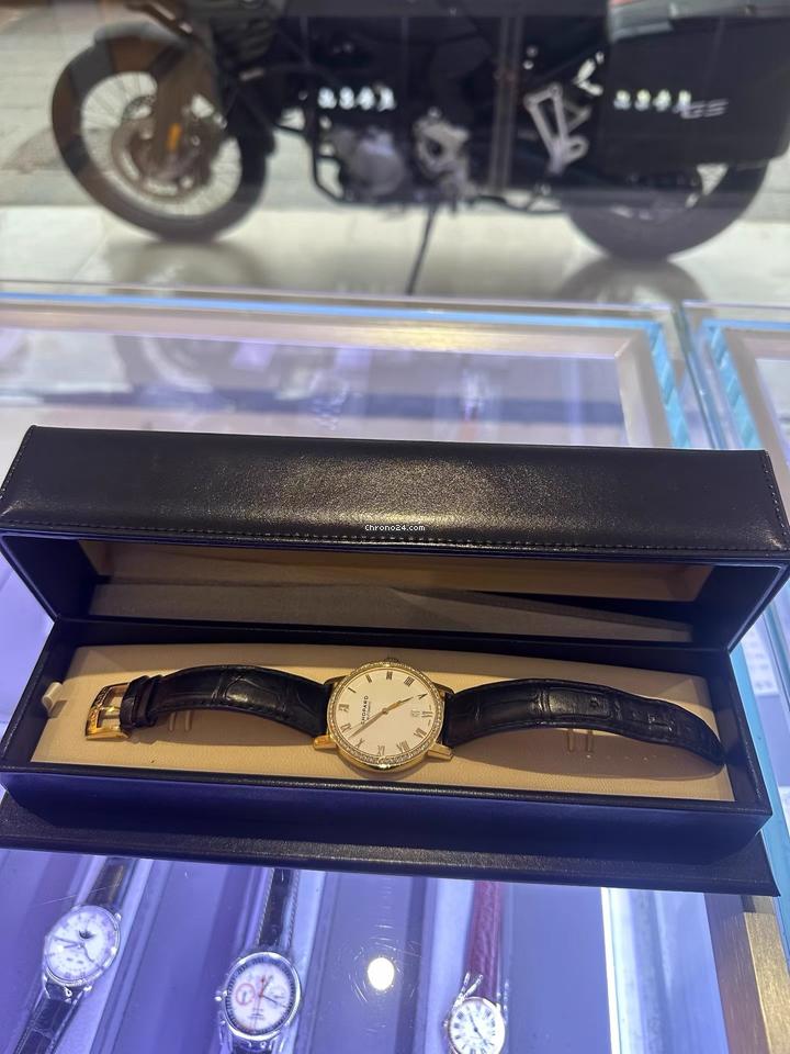 Chopard Men's Watch Diamond Classique