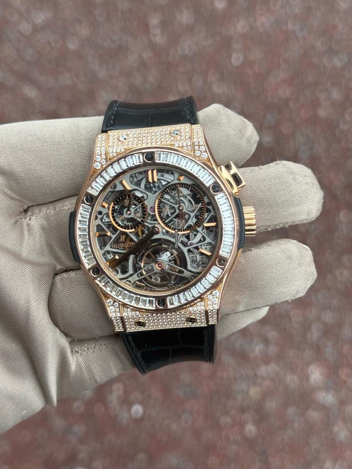 Hublot 18k King Gold Classic Fusion Chronograph Watch