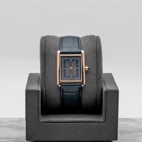 Cartier Tank