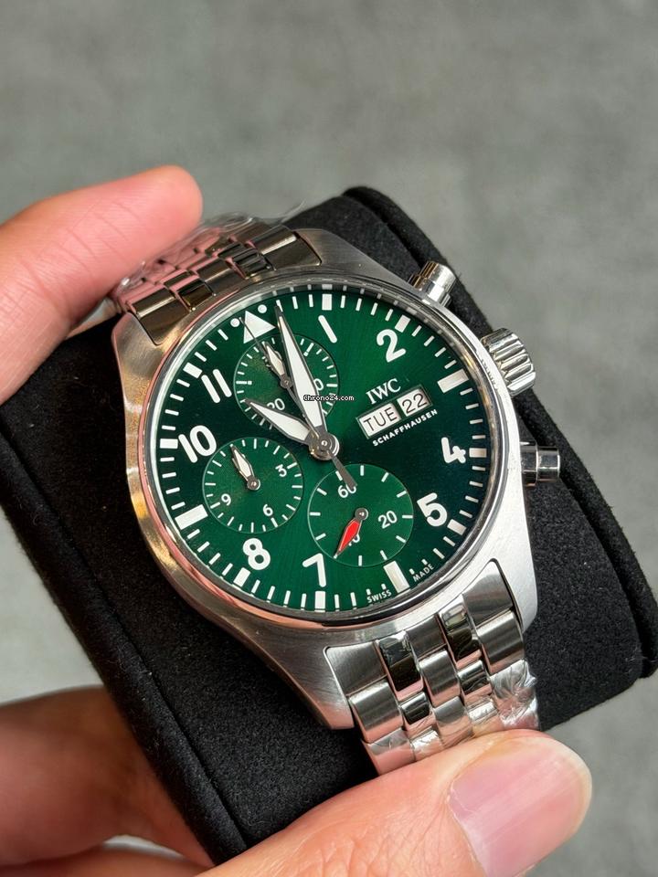 IWC Watch Chronograph  Pilot