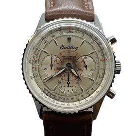 Breitling Navitimer