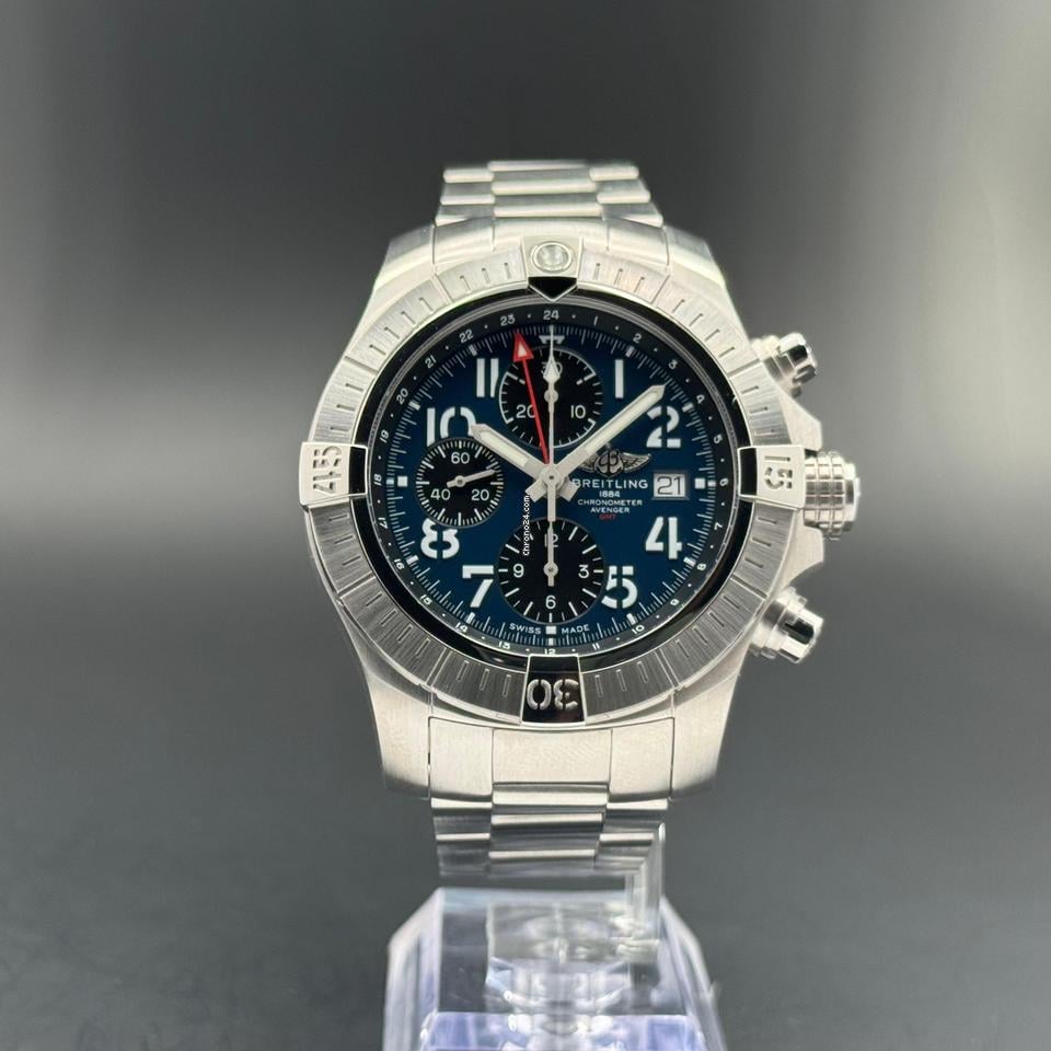 Breitling Avenger