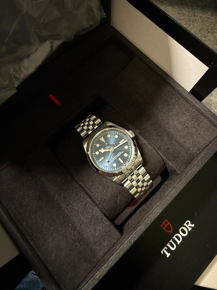 Tudor Black Bay